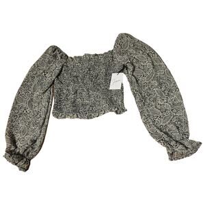 Japna Small Long Sleeve Crop Top